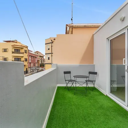 Hermoso Atico Vistabella * Σάντα Κρουζ Τενερίφης